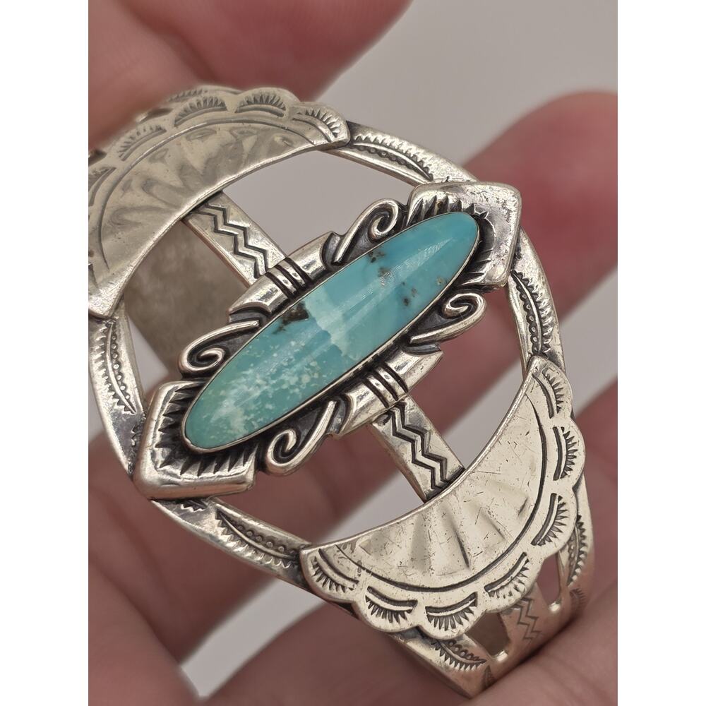 Vintage Singed BELL TRADING POST Sterling Silver Turquoise Cuff - Picture 5 of 15